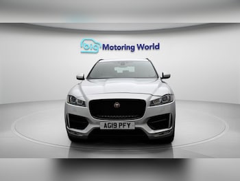 Used Jaguar F-Pace 2019 for sale - 78421109: Photo