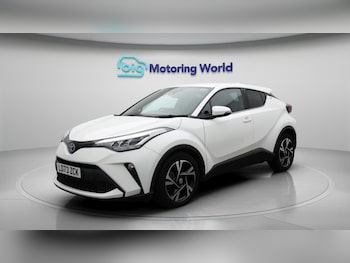 Used Toyota C-HR 2023 for sale - 76561988: Photo