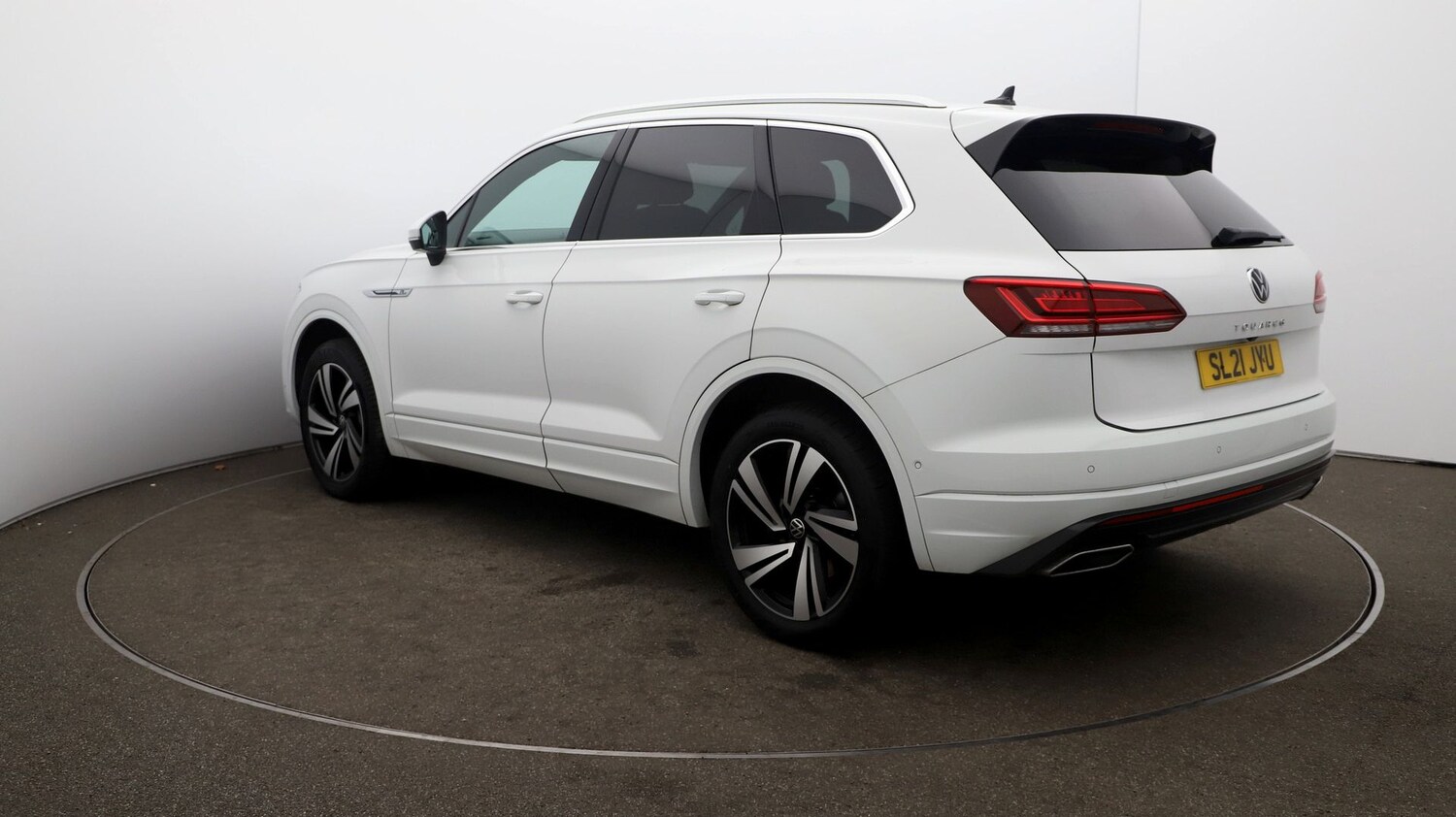 Used Volkswagen Touareg 2021 for sale - 76808630: Photo 56