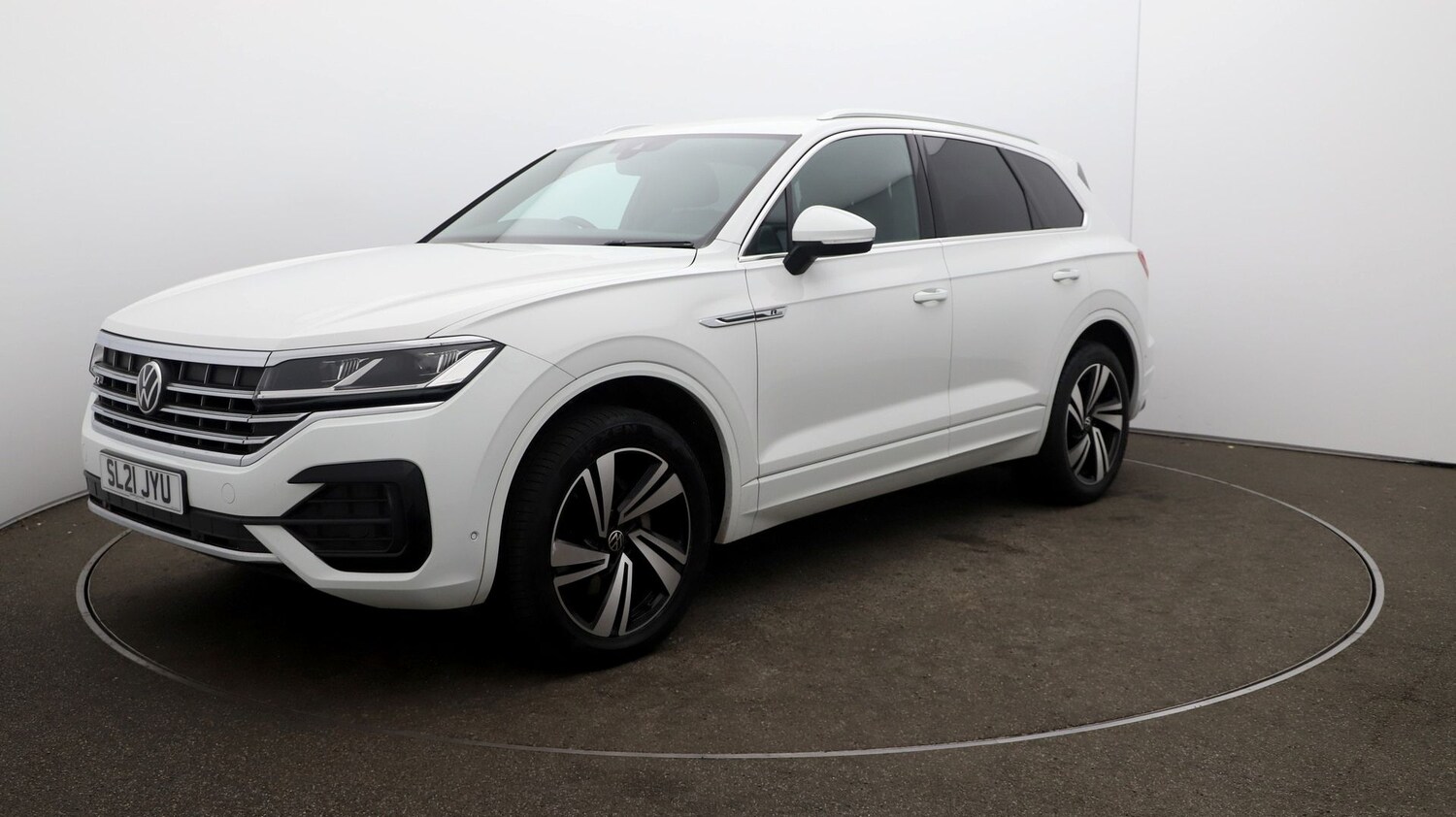 Used Volkswagen Touareg 2021 for sale - 76808630: Photo 62