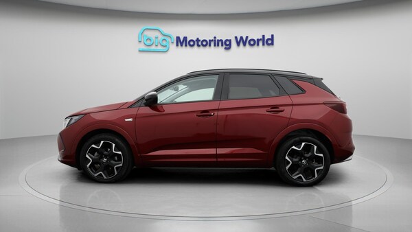 Used Vauxhall Grandland 2024 for sale - 76121871: Photo 5