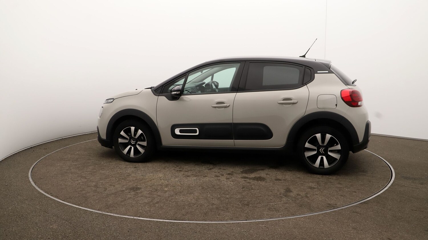 Used Citroen C3 for sale - 76808809: Photo 50