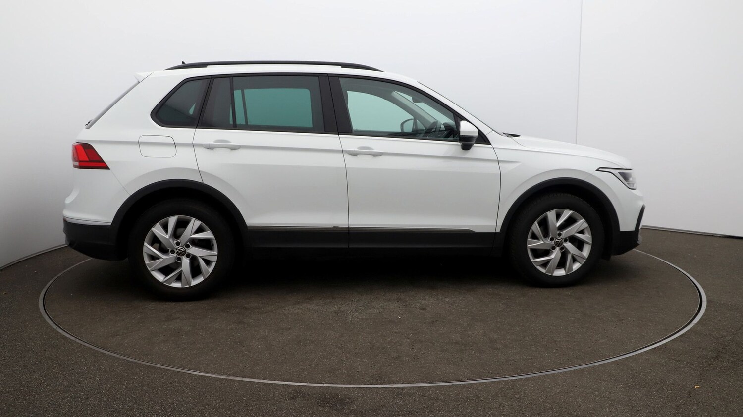 Used Volkswagen Tiguan for sale - 76808884: Photo 42
