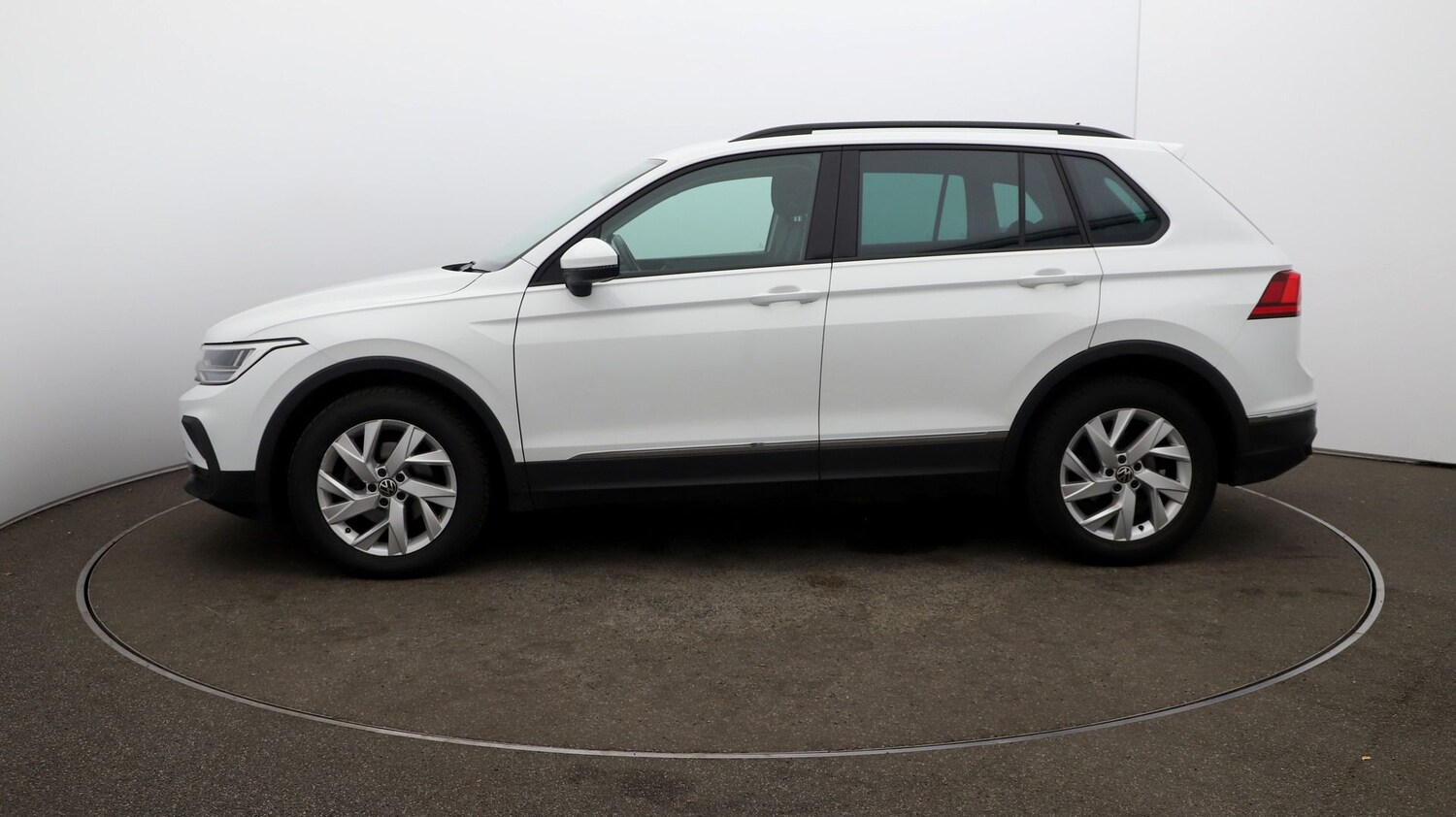 Used Volkswagen Tiguan for sale - 76808884: Photo 57