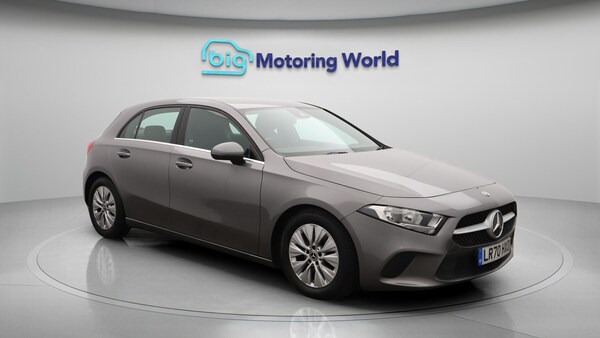 Used Mercedes-Benz A-Class 2020 for sale - 76138686: Photo 2