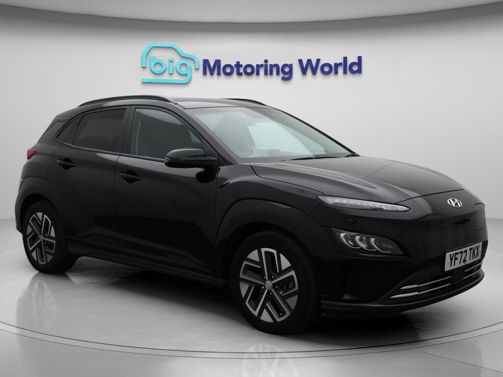 Used Hyundai KONA 2022 for sale - 76499131: Photo 1