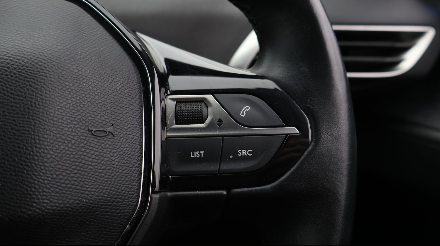 Used Peugeot 3008 2021 for sale - 77846365: Photo 25