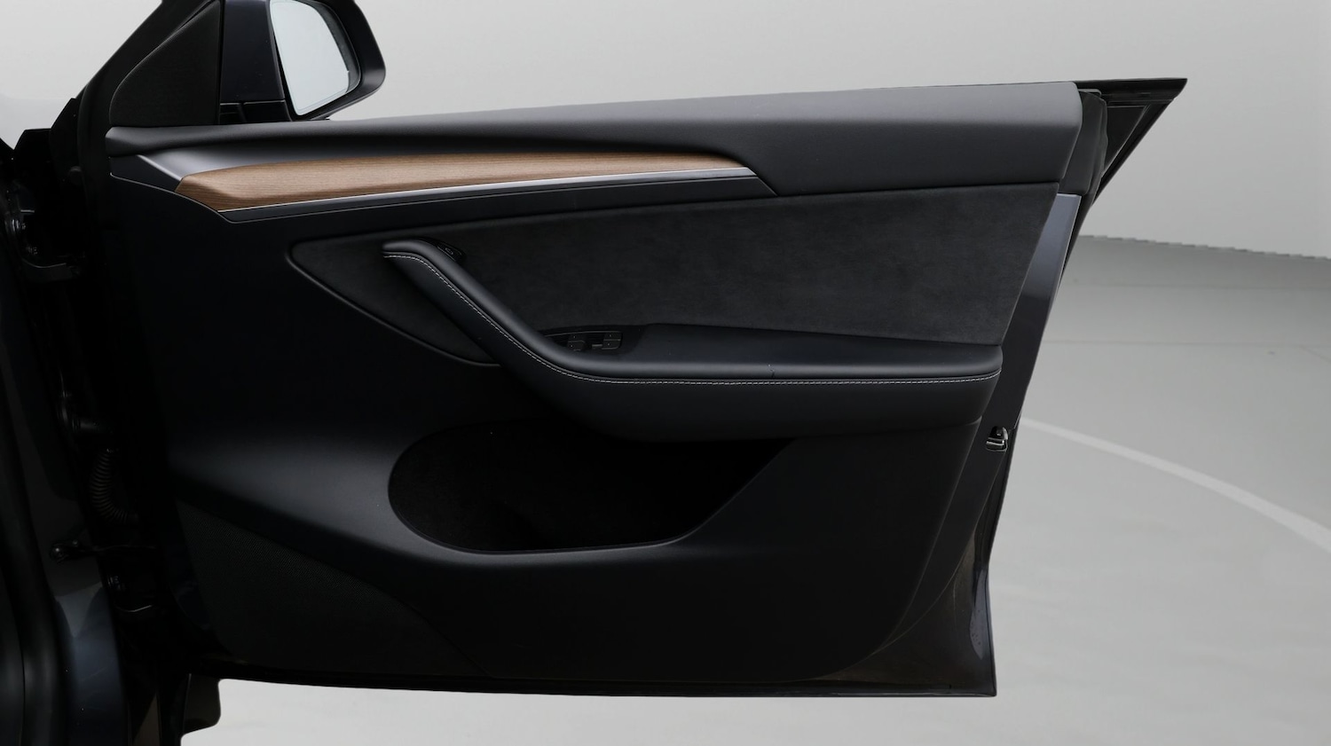 Used Tesla Model Y 2023 for sale - 77405563: Photo 15