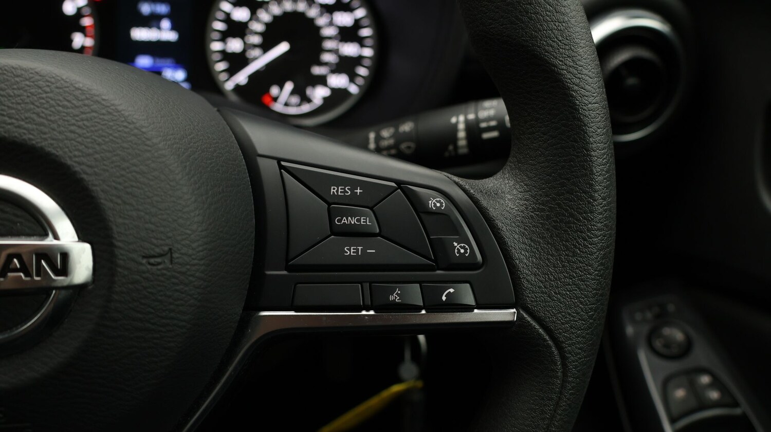 Used Nissan Juke 2021 for sale - 77336880: Photo 24