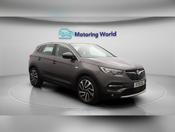 Used Vauxhall Grandland X 2019 for sale - 76337526: Photo 2