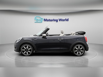 Used MINI Convertible 2021 for sale - 78540895: Photo