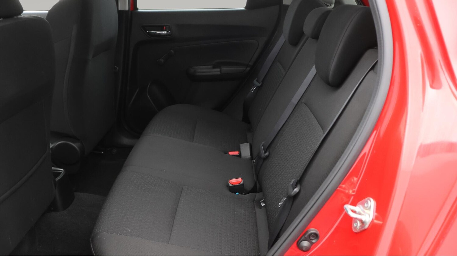 Used Suzuki Swift 2023 for sale - 75940525: Photo 17