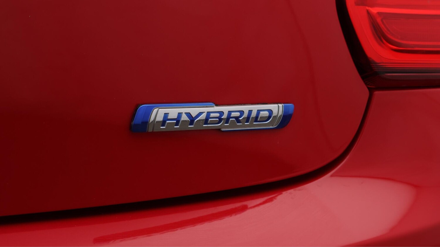 Used Suzuki Swift 2023 for sale - 75940525: Photo 24