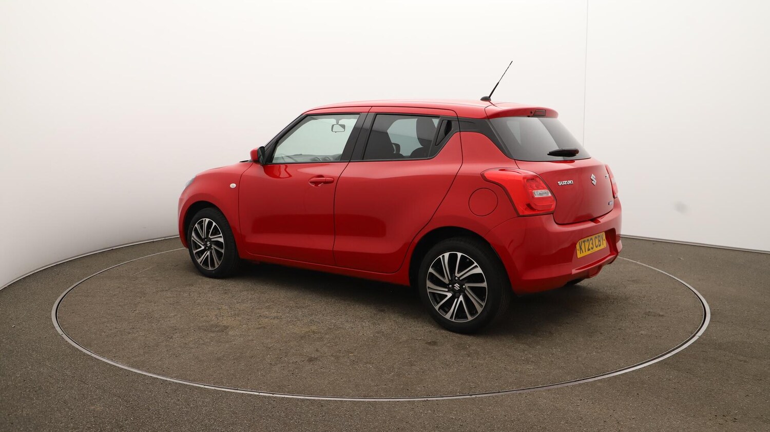 Used Suzuki Swift 2023 for sale - 75940525: Photo 36