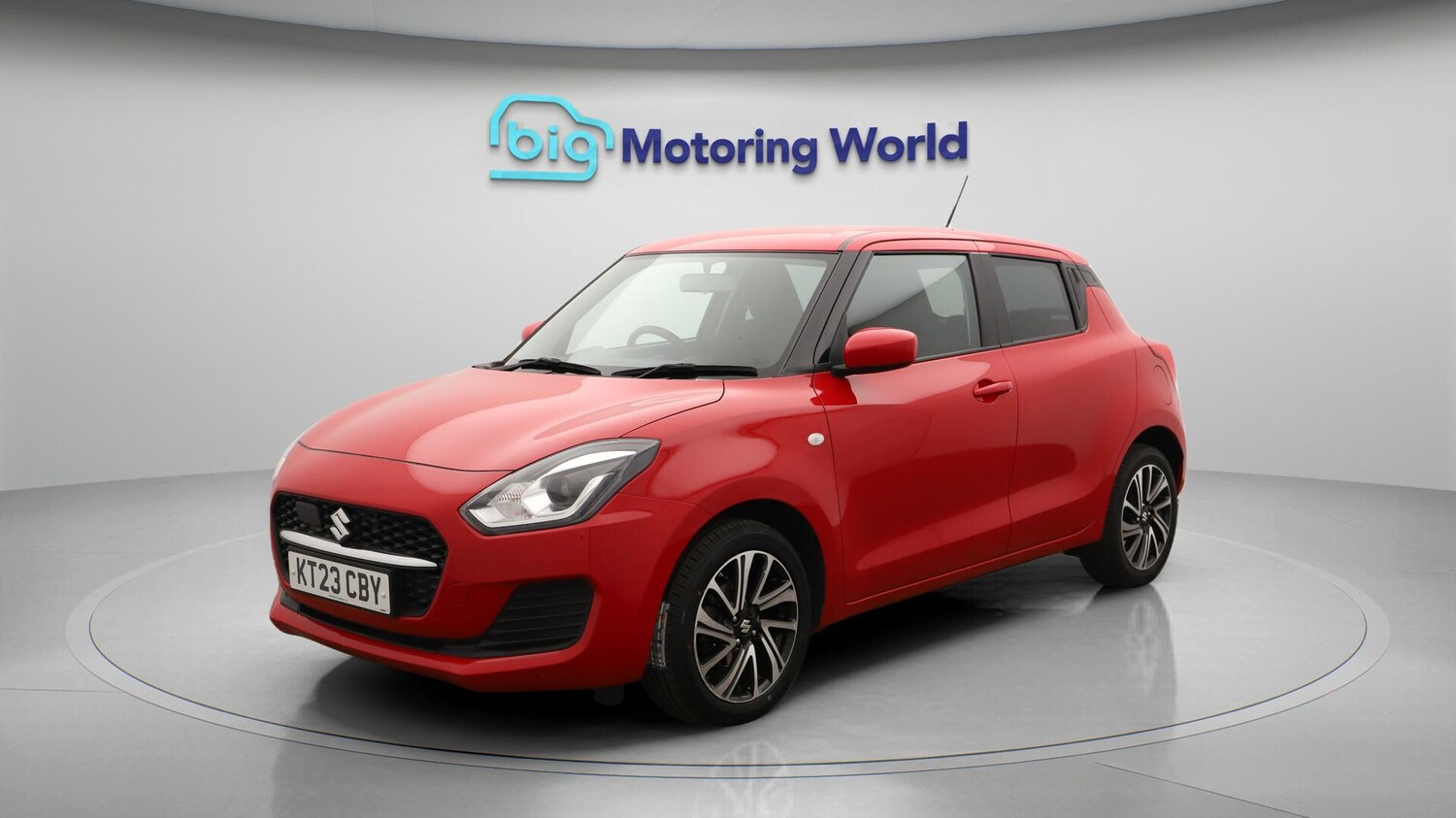 Used Suzuki Swift 2023 for sale - 75940525: Photo 4
