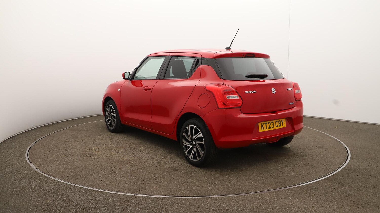 Used Suzuki Swift 2023 for sale - 75940525: Photo 63