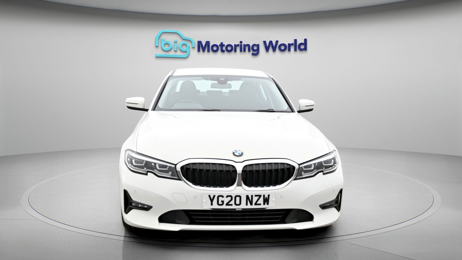 Used BMW 3 Series 2020 for sale - 77990436: Photo 2