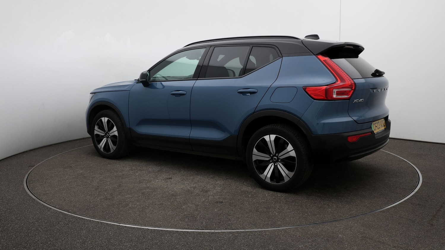 Used Volvo XC40 2023 for sale - 76808917: Photo 29