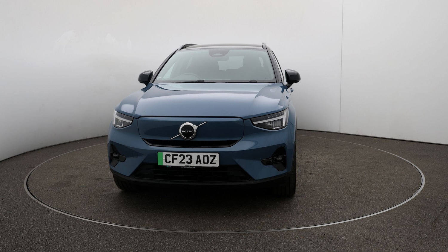 Used Volvo XC40 2023 for sale - 76808917: Photo 32
