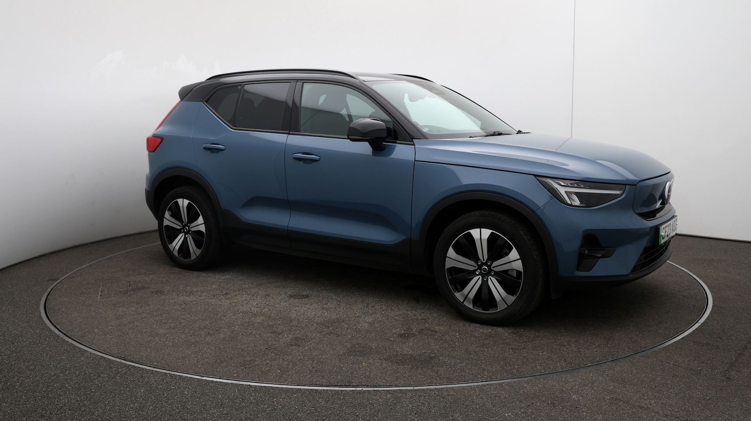 Used Volvo XC40 2023 for sale - 76808917: Photo 38