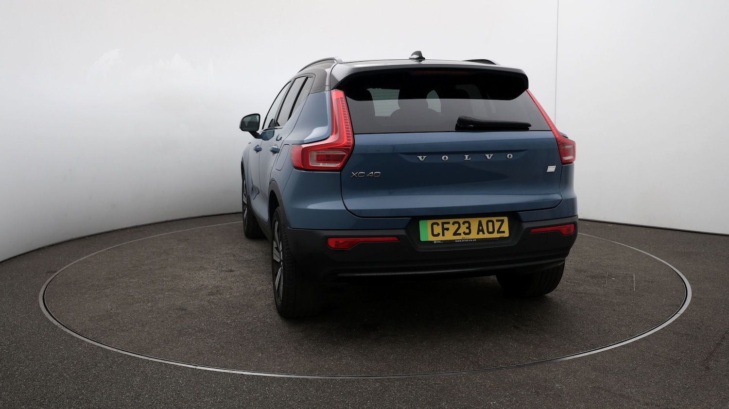 Used Volvo XC40 2023 for sale - 76808917: Photo 53