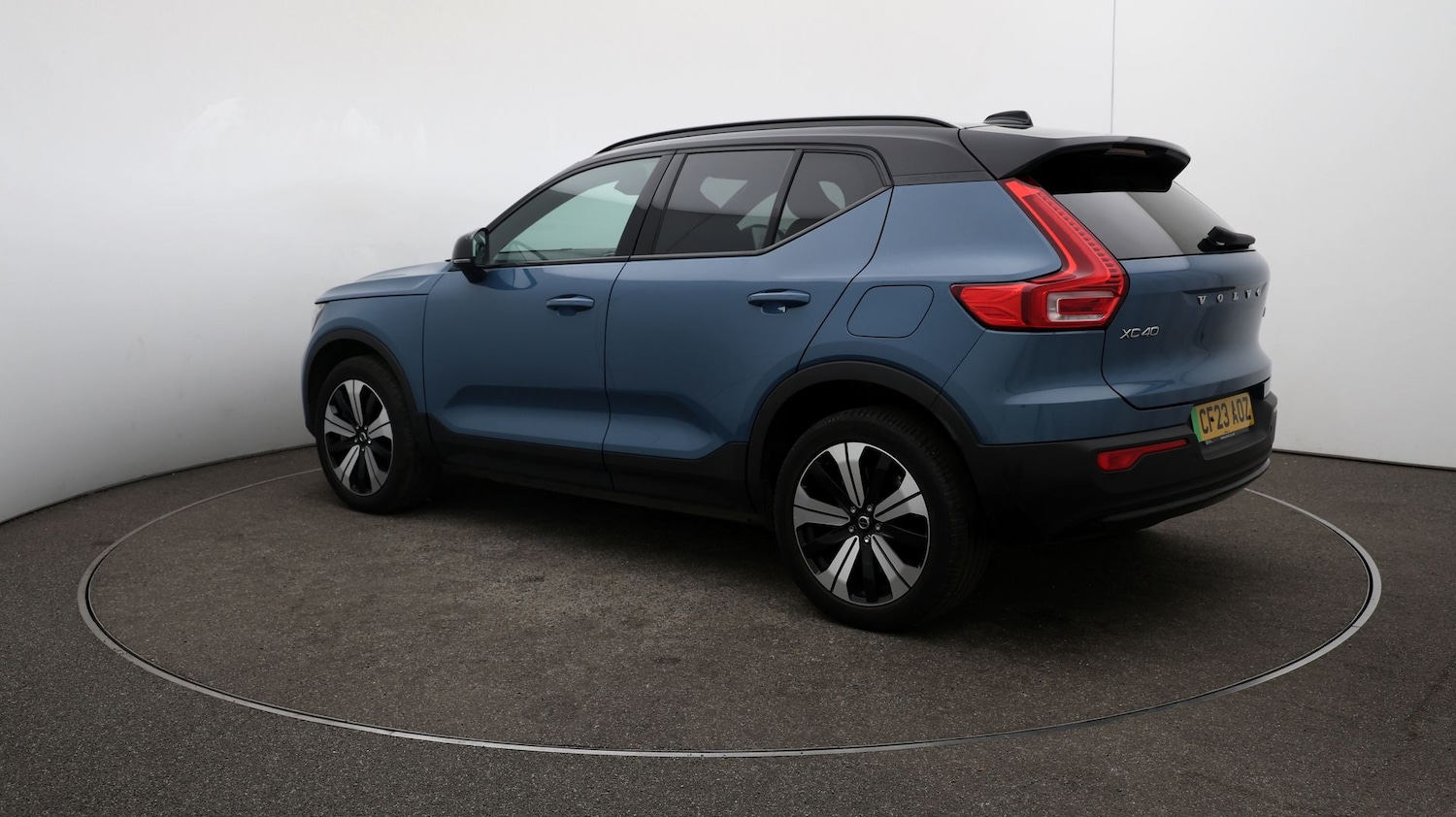Used Volvo XC40 2023 for sale - 76808917: Photo 56