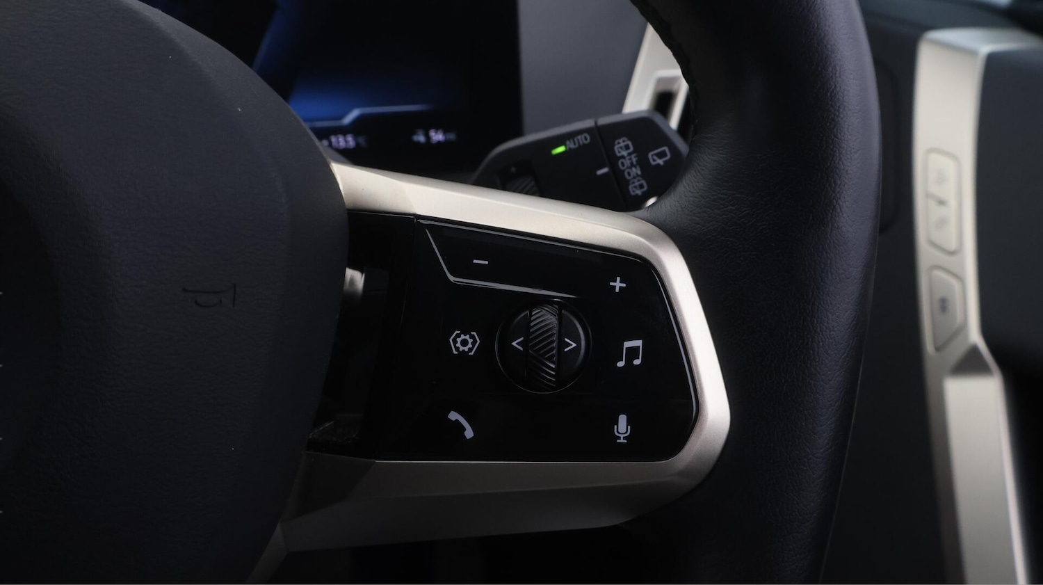 Used BMW iX 2023 for sale - 76735346: Photo 26