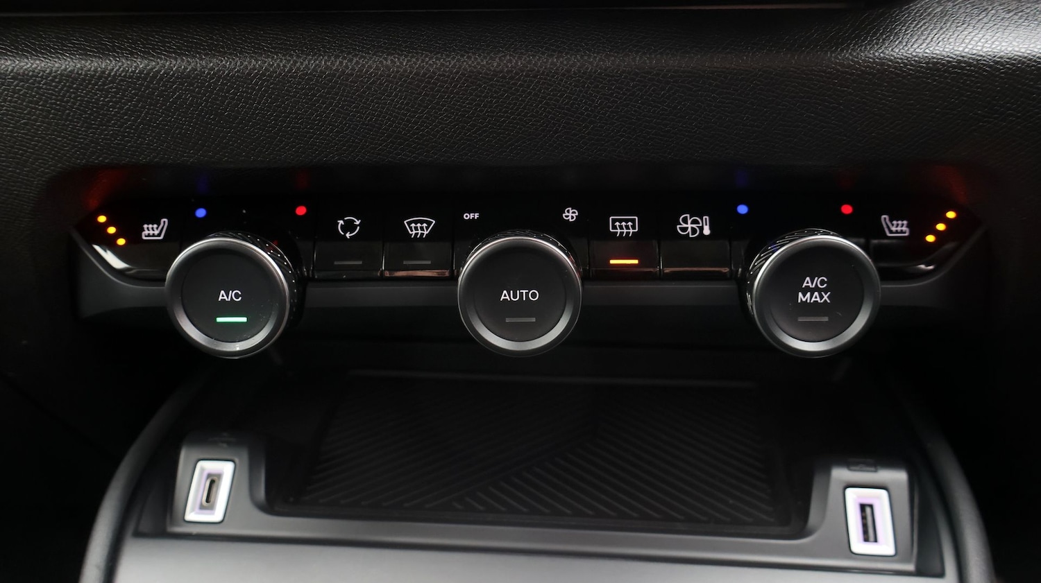 Used Citroen C4 2022 for sale - 77336394: Photo 12