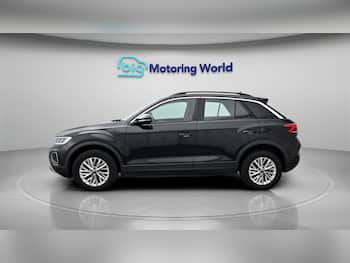 Used Volkswagen T-Roc 2022 for sale - 79734042: Photo