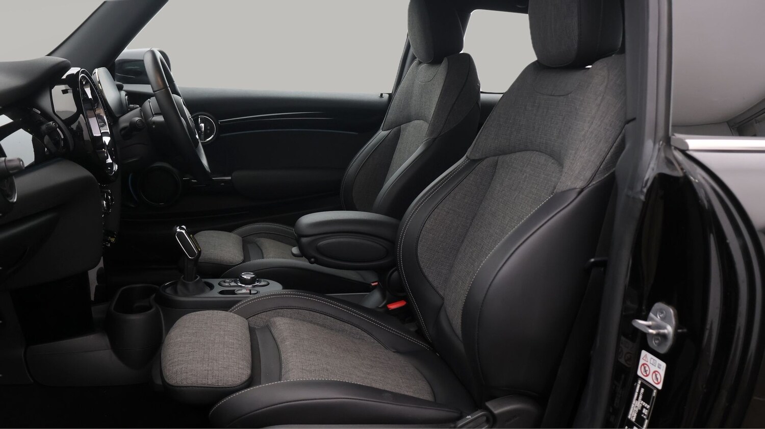 Used MINI Hatch 2021 for sale - 77198401: Photo 14