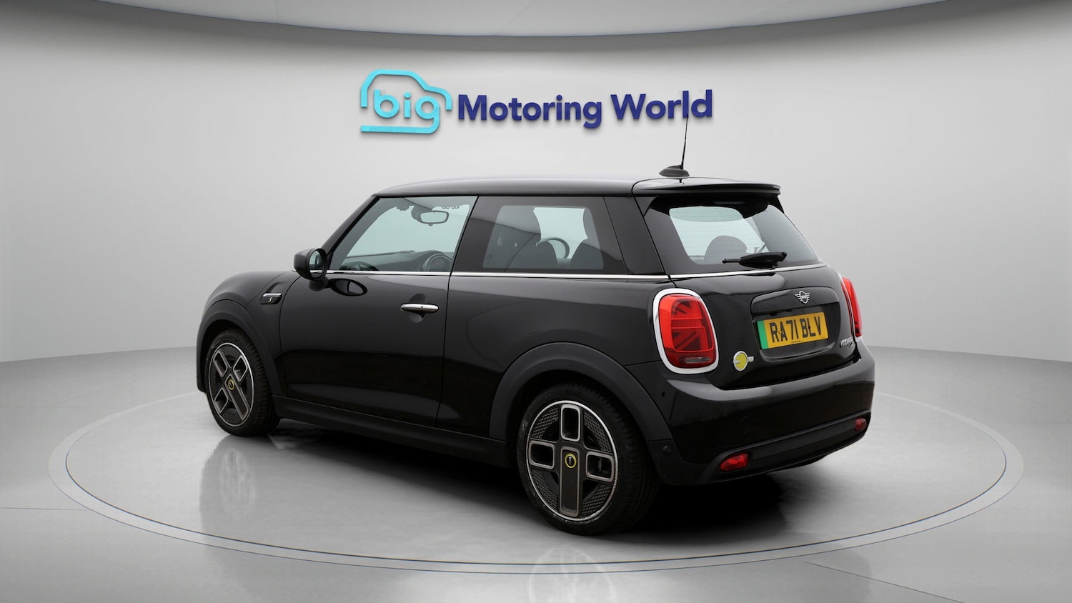 Used MINI Hatch 2021 for sale - 77198401: Photo 5