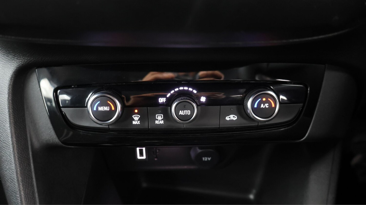 Used Vauxhall Corsa 2023 for sale - 77639060: Photo 11