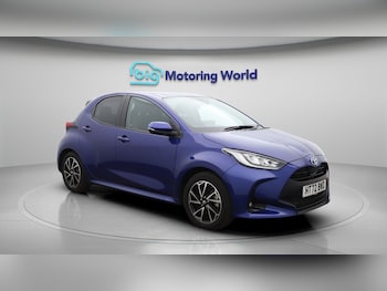 Used Toyota Yaris 2023 for sale - 77631137: Photo
