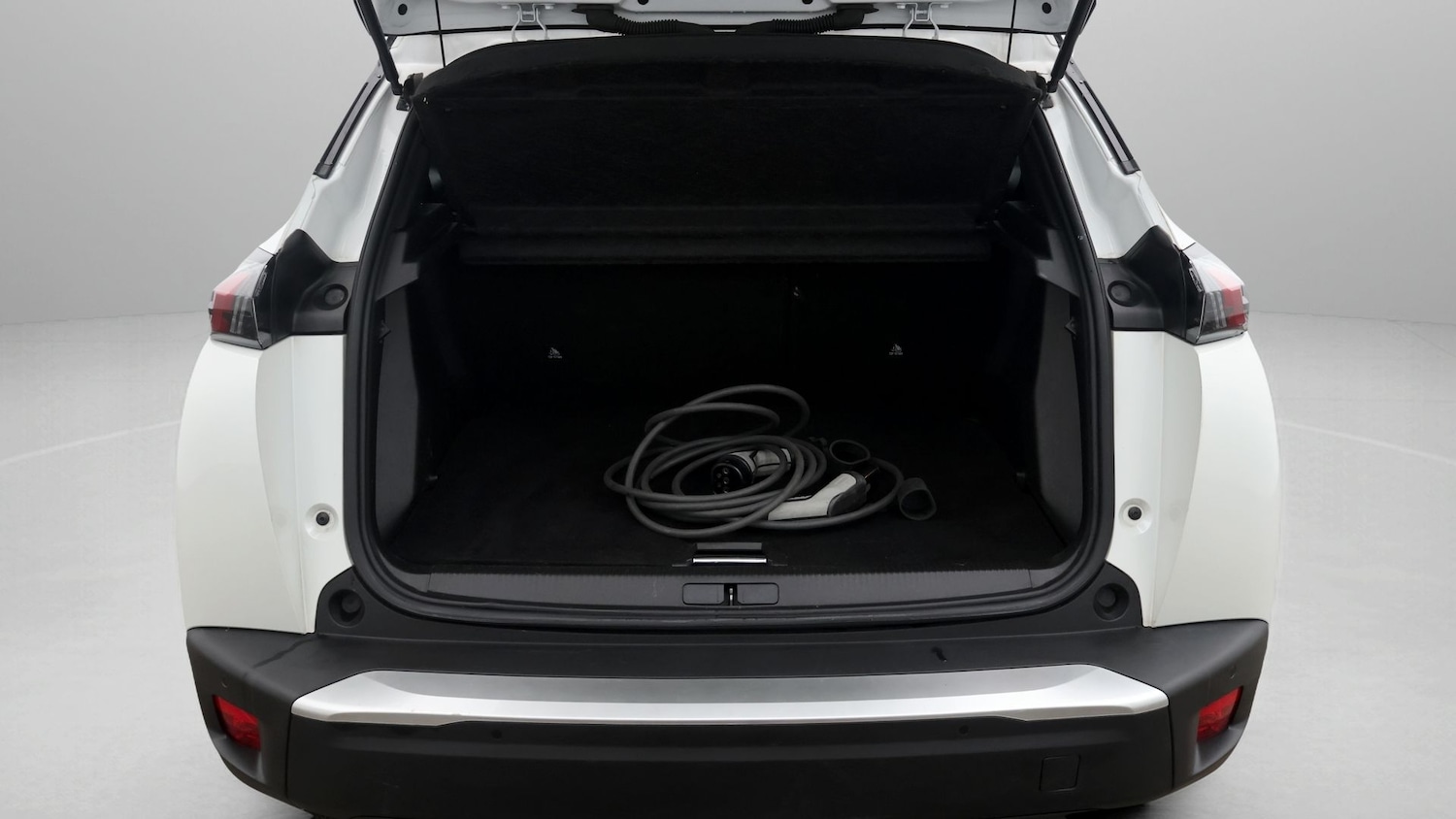 Used Peugeot 2008 2021 for sale - 77213816: Photo 17