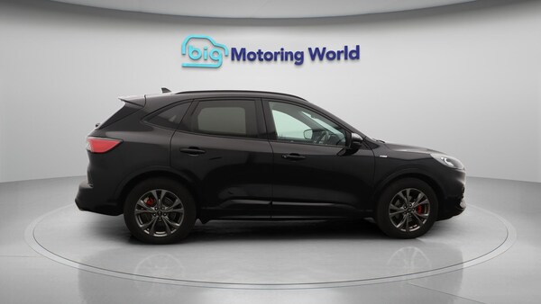 Used Ford Kuga 2022 for sale - 75622742: Photo 9