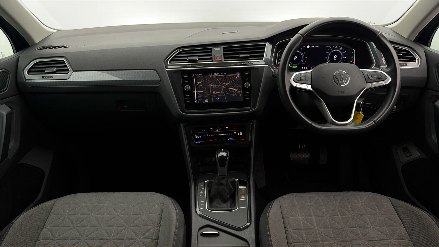 Used Volkswagen Tiguan 2022 for sale - 77931879: Photo 12