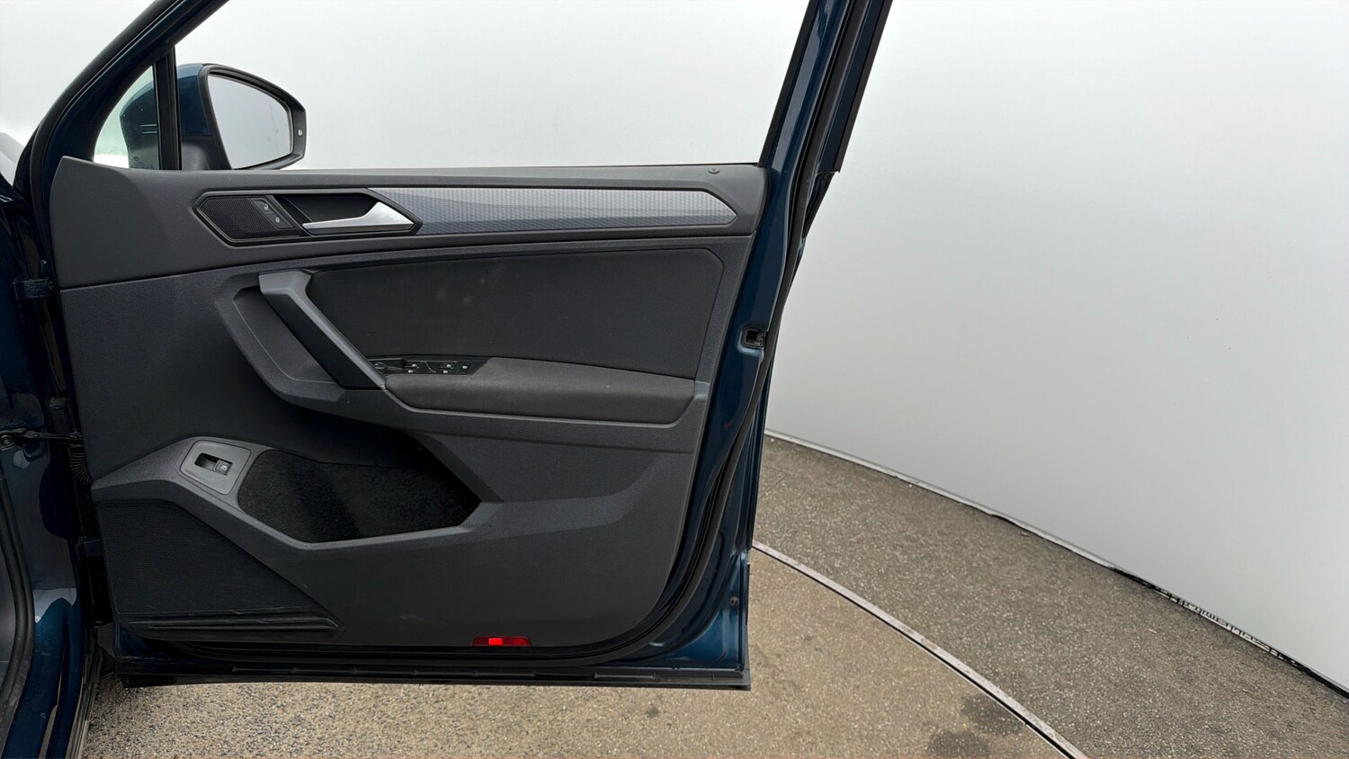 Used Volkswagen Tiguan 2022 for sale - 77931879: Photo 14