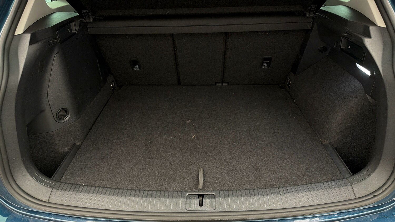 Used Volkswagen Tiguan 2022 for sale - 77931879: Photo 16