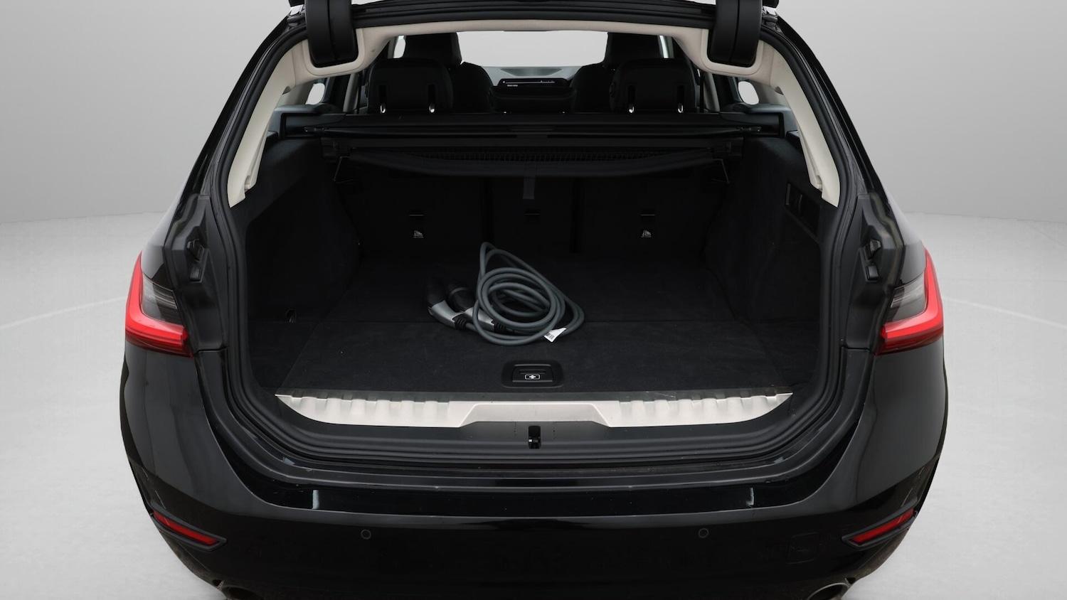 Used BMW 3 Series 2021 for sale - 76550160: Photo 18