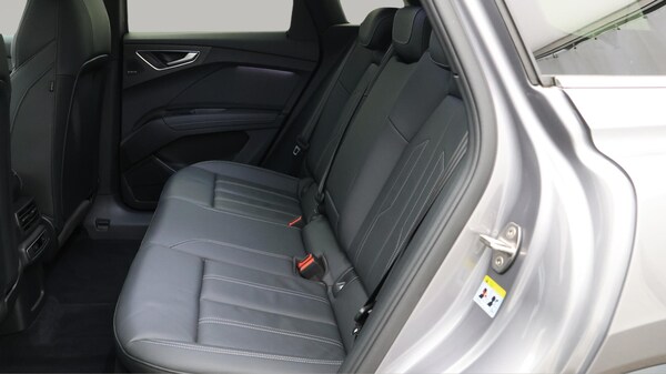 Used Audi Q4 e-tron 2022 for sale - 76283317: Photo 17