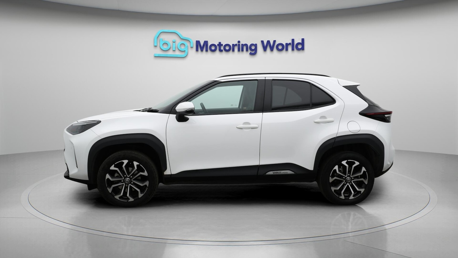 Used Toyota Yaris Cross 2024 for sale - 76432317: Photo 5