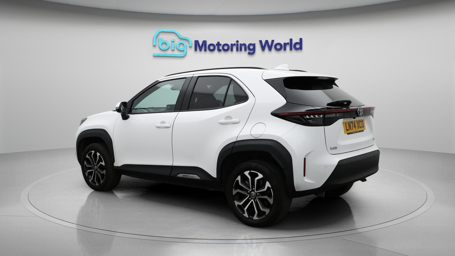 Used Toyota Yaris Cross 2024 for sale - 76432317: Photo 6