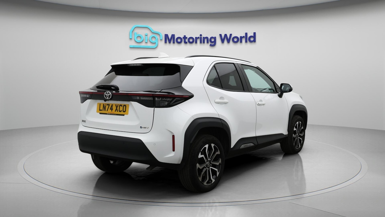 Used Toyota Yaris Cross 2024 for sale - 76432317: Photo 8