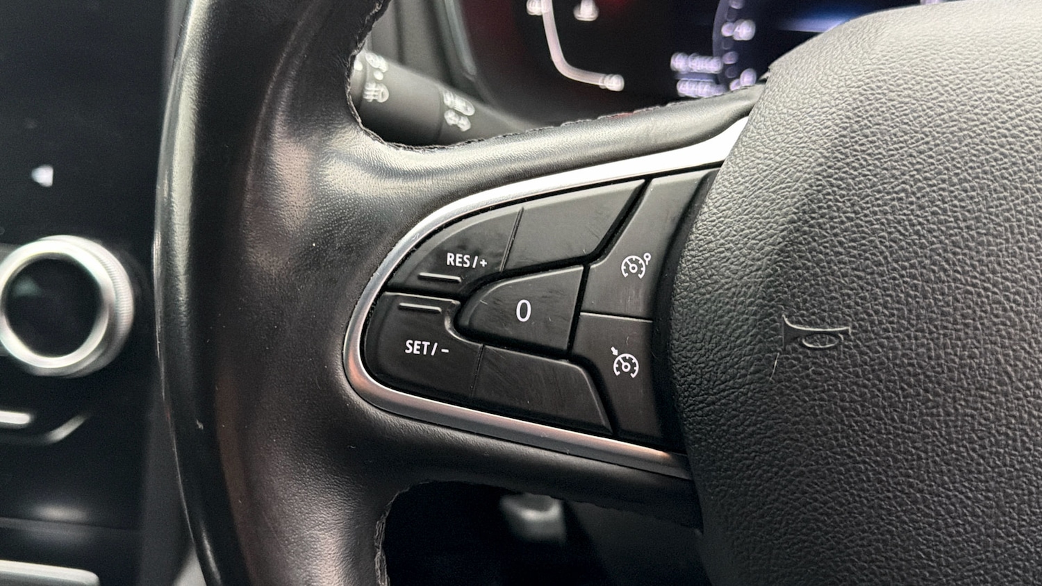 Used Renault Megane 2022 for sale - 77915808: Photo 22