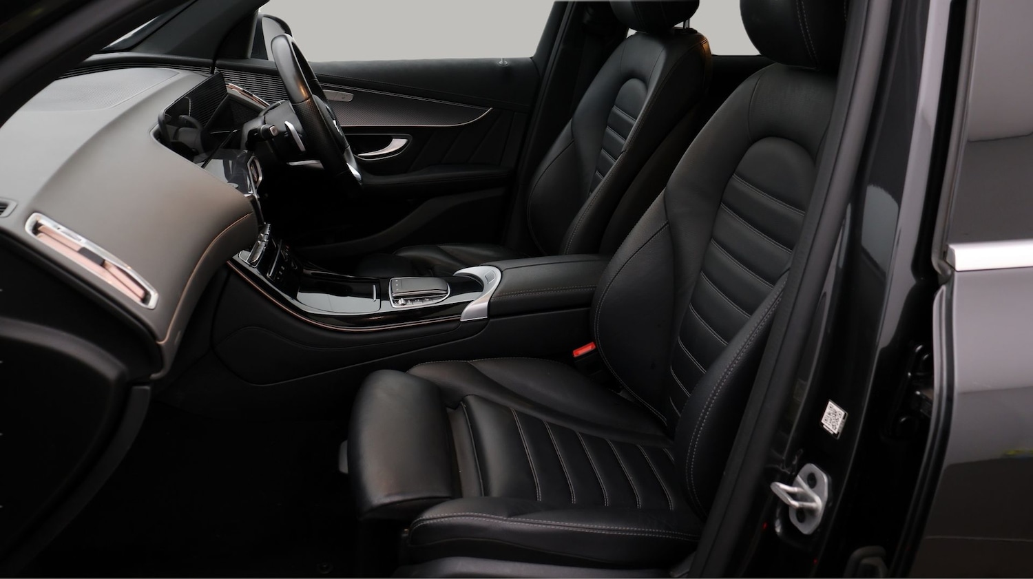 Used Mercedes-Benz EQC 2021 for sale - 77735561: Photo 14