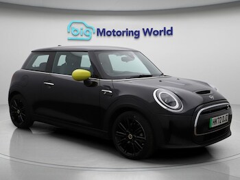 Used MINI Hatch 2022 for sale - 76946916: Photo