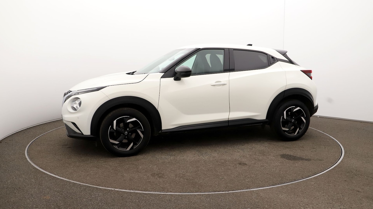 Used Nissan Juke 2023 for sale - 76853595: Photo 60