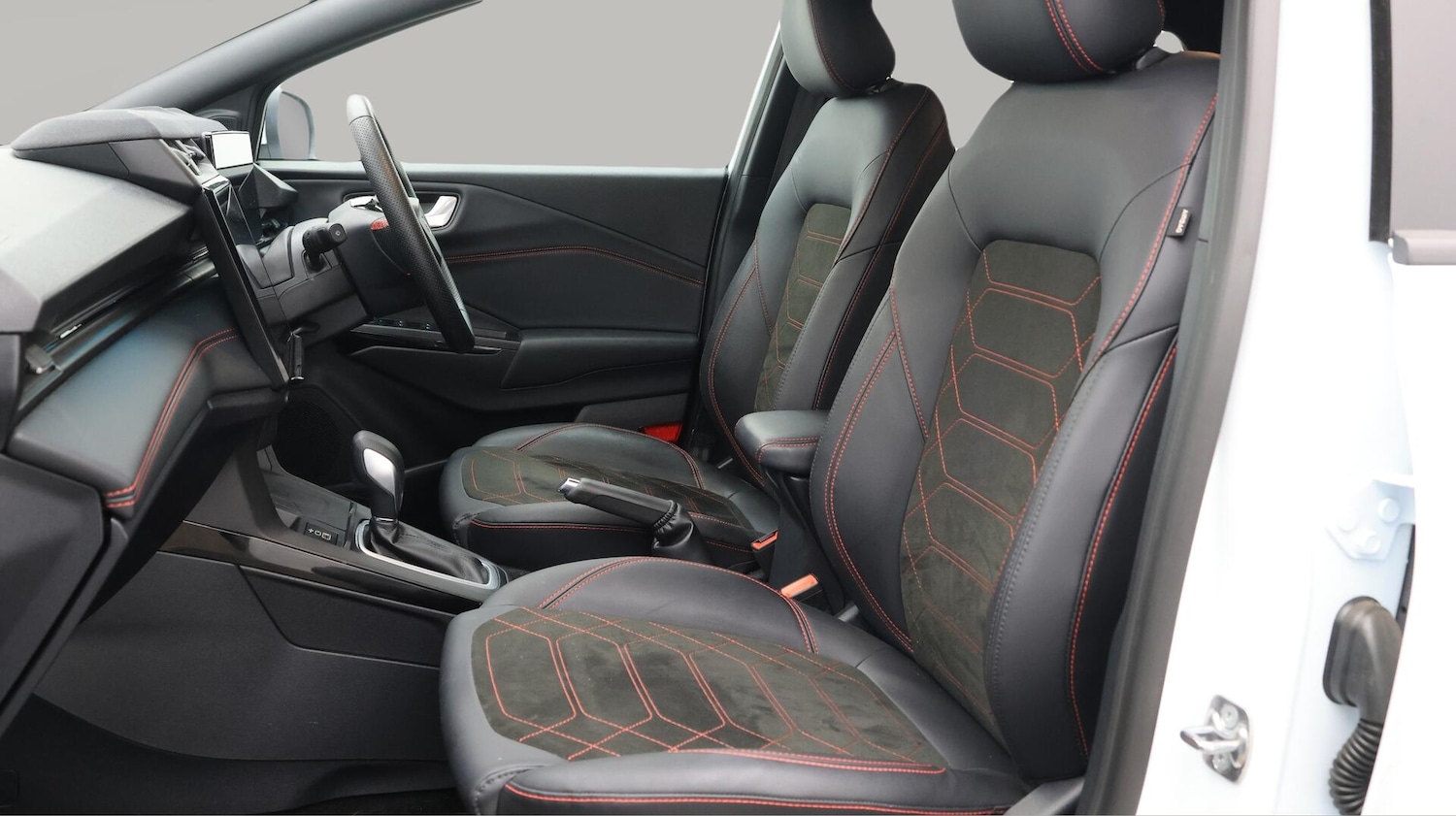 Used Ford Puma 2025 for sale - 76456775: Photo 15