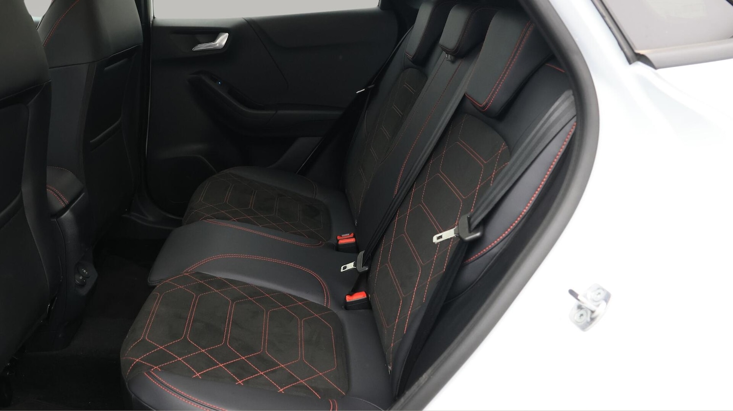 Used Ford Puma 2025 for sale - 76456775: Photo 17