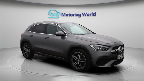 Used Mercedes-Benz GLA 2021 for sale - 76269732: Photo 2
